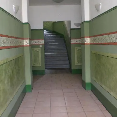 Apartment Grosse-fewo-dresden-neustadt-zentrum-l9